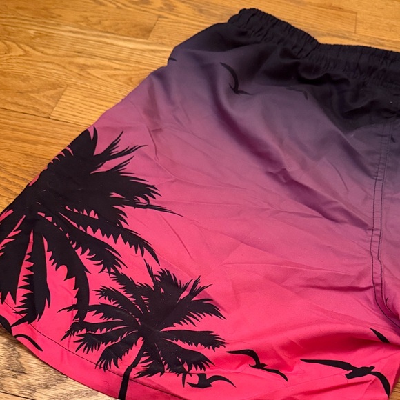 Gradient Pink Swim Shorts with Palm Tree Design XXL NEW - Picture 8 of 10